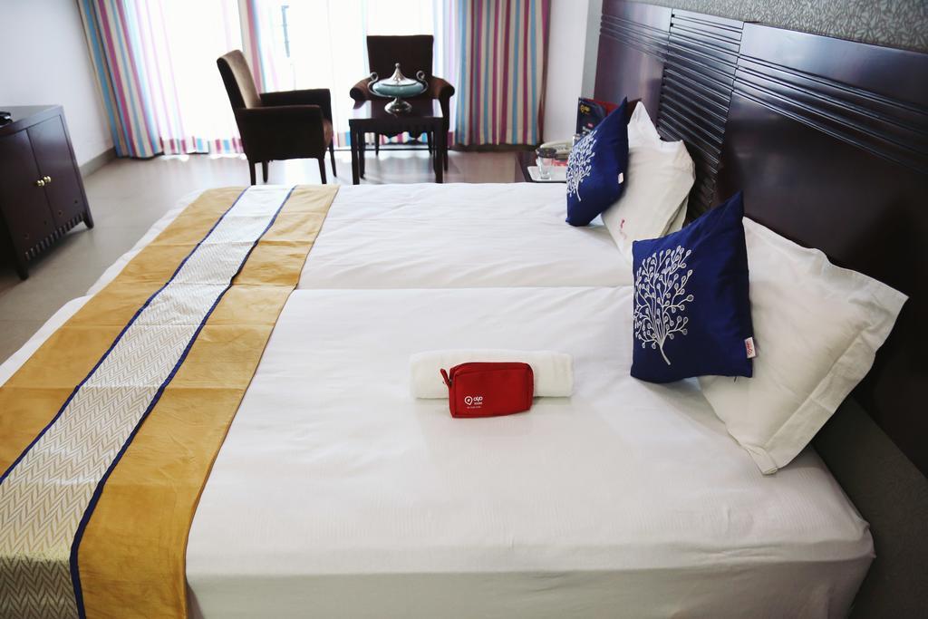 פונה Oyo 710 Hotel Kshitij מראה חיצוני תמונה